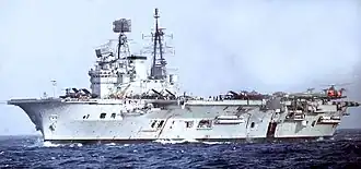 HMS Eagle in de Middellandse Zee in 1970