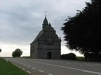 Kapel Notre-Dame de l'Arbrisseau of Notre-Dame del Pilar (monument) het ensemble van het gebouw en diens omgeving (site)