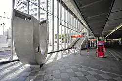 De U-turn in de stationshal