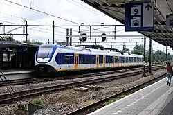 Zeswagentreinstel (SLT-6) te Gouda