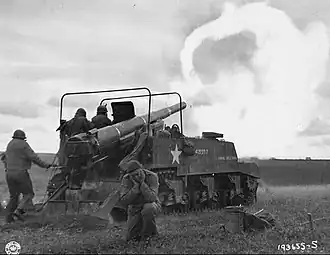 Een M12 bij de Moezel in Frankrijk, 1944