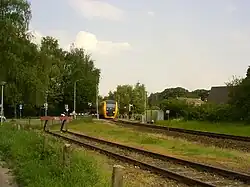 Station Doetinchem in 2008. Links het toenmalige restant van de lijn naar Hengelo en Enschede. Rechts de lijn naar Winterswijk.