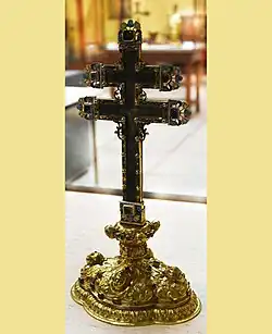 Kruis met een reliek van het Ware Kruis