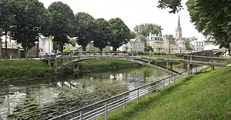 De Autise in Maillezais met kerk Saint-Nicolas