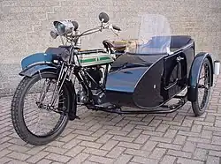 Het Model SD was nadrukkelijk ook bedoeld als zijspantrekker.