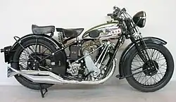Voorganger: BSA S31-10 De Luxe sloper.