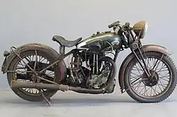 BSA R35-17 Twin Port uit 1935 had nog het oude motorblok...