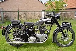 Triumph 3T De Luxe