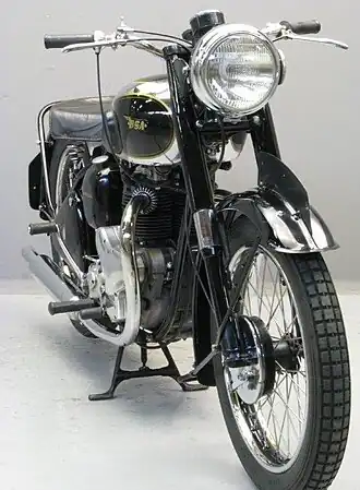 BSA A7 uit 1948