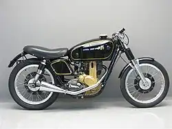 350cc-AJS 7R Boy Racer uit 1952