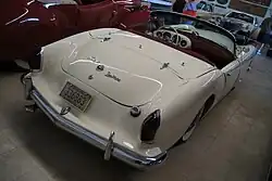 Kaiser Darrin, achteraanzicht