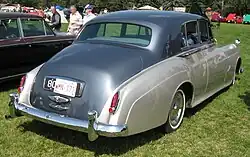 Bentley S1, achteraanzicht