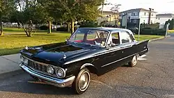 Mercury Comet (1961), 4-deurs sedan met het nieuwe radiatorrooster