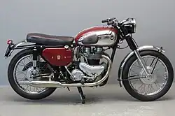 Het vrijwel identieke zustermodel Matchless G12