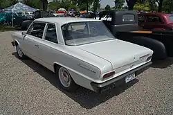 Rambler American tweedeurs sedan (1964), achteraanzicht