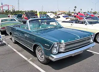 Ford Galaxie 7L uit 1966