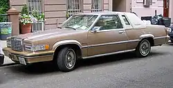 Ford Thunderbird Town Landau (1982)