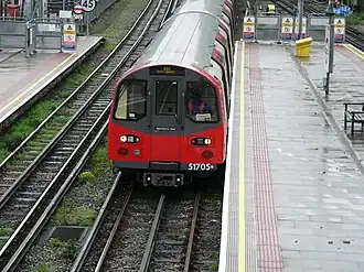 Type 1995 op station Finchley Central