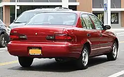 Geo Prism sedan (1992-1998), achteraanzicht