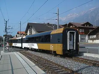 Golden Pass-Express Panoramawagen op 8 april 2007 in Brienz