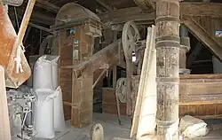 Joeswert, interieur (2008)