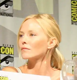 Kelli Giddish 2009
