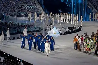 Simari Birkner als vlaggedrager tijdens de Olympische winterspelen van 2010