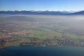 Zicht op Chens vanuit het vliegtuig