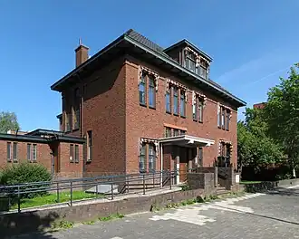 Pastorie van de Sint-Franciscuskerk in Groningen uit 1932-1933