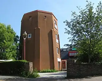 De Helpermolen in 2011, gezien vanuit het zuidwesten