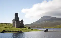 Ardvreck Castle vanaf het oosten