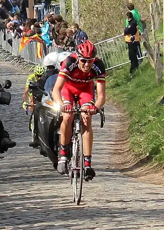 Alessandro Ballan tijdens de derde beklimming van de Oude Kwaremont