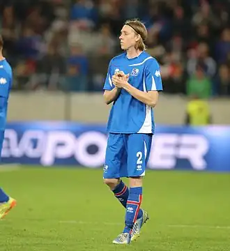 Birkir Már Sævarsson in een oefeninterland tegen Oostenrijk, 30 mei 2014