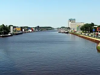 Verbrede Zuid-Willemsvaart bij Veghel