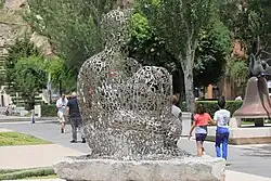 "Shadows I" sculptuur van Jaume Plensa