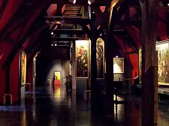 Een van de tien zalen van de schatkamer