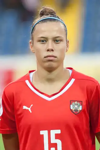 Billa tijdens een wedstrijd van het Oostenrijk in 2015