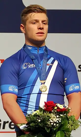 Van 't Hoenderdaal tijdens de Europese kampioenschappen baanwielrennen 2015.