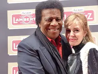 Roberto Blanco met echtgenote Luzandra Strassburg in 2016