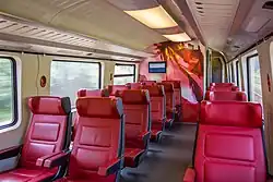 Vernieuwd interieur van ICMm 4209 (eerste klas).