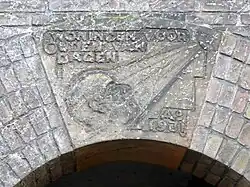 Sluitsteen "De Dageraad"