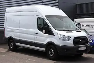 Ford Transit 350 (2016)