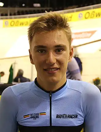 Lindsay De Vylder (2017)