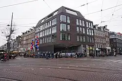 Entreegebouw Albert Cuypstraat-Ferdinand Bolstraat