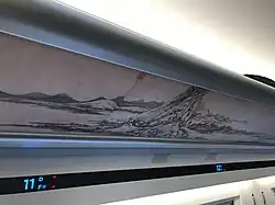 Woning in de Fuchun-bergen op het bagagerek van een Chinese trein