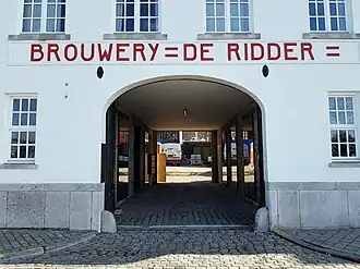 Poort aan de Oeverwal