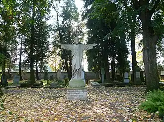 Heilig-Hartbeeld in het groen