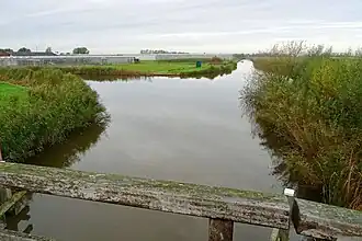 Kruising Berlikumervaart (onder) en Moddergat (boven) met het Berlikumerwijd (van links naar rechts) in Berlikum