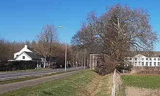 Mariënwaard nabij La Grande Suisse (rechts)