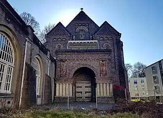 De kloosterkapel uit 1910. Links een deel van een kloostervleugel